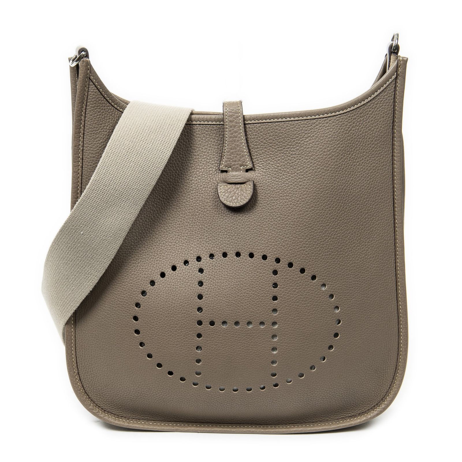 HERMES エルメスエヴリンIIトープクレマンスレザーA