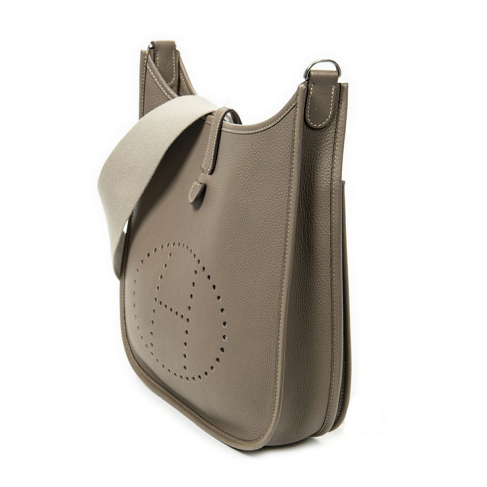 HERMES エルメスエヴリンIIトープクレマンスレザーA