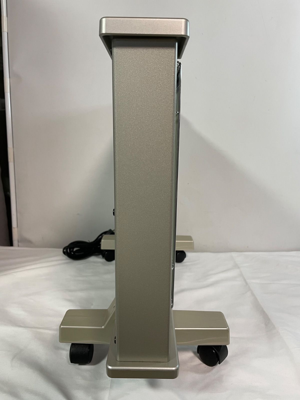 日本遠赤外線 遠赤外線暖房器 サンルミエ エコルーム LS760 - メルカリ