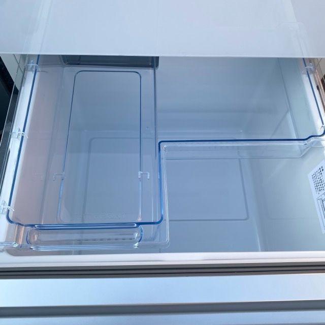 25-2592 【中古】ヤマダ 319L 冷凍冷蔵庫 YRZF-32MW 2025年製 YAMADA