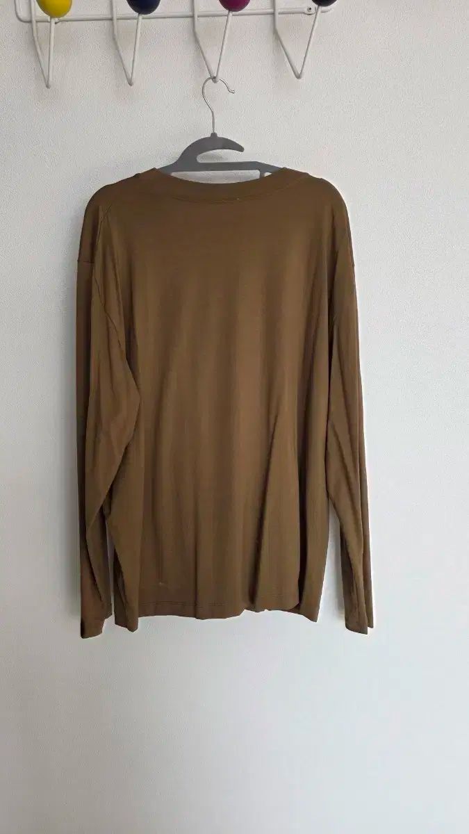 lululemon ブラウン 長袖Tシャツ L