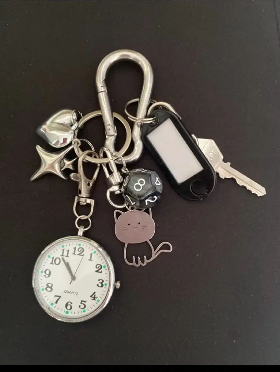 レトロ時計キーホルダー