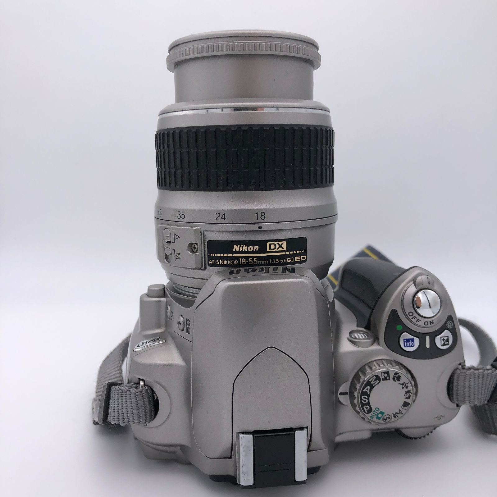 Nikon】 D40＋AF-S DX NIKKOR レンズセット 動作品 - メルカリ