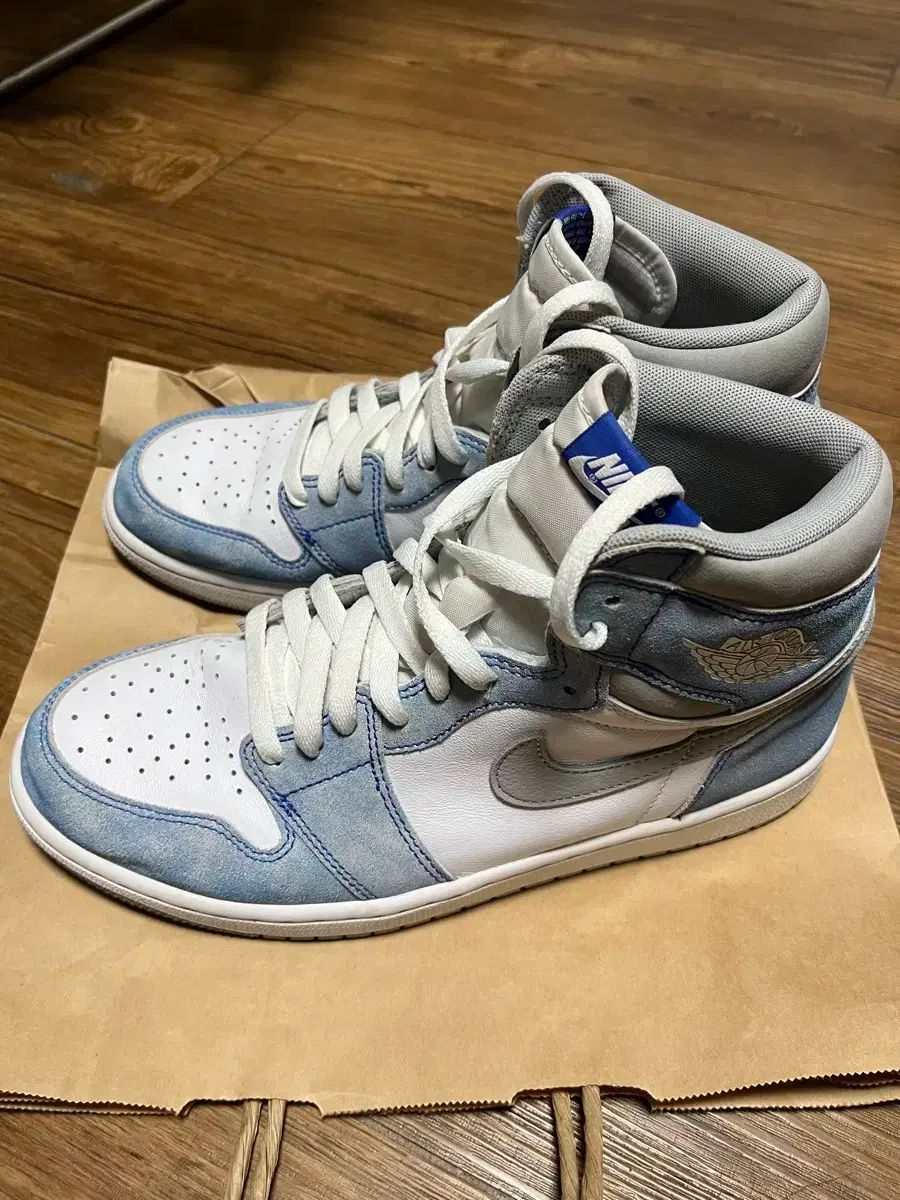 ナイキ ジョーダン 1 ハイ ハイパーロイヤル 26.5 cm