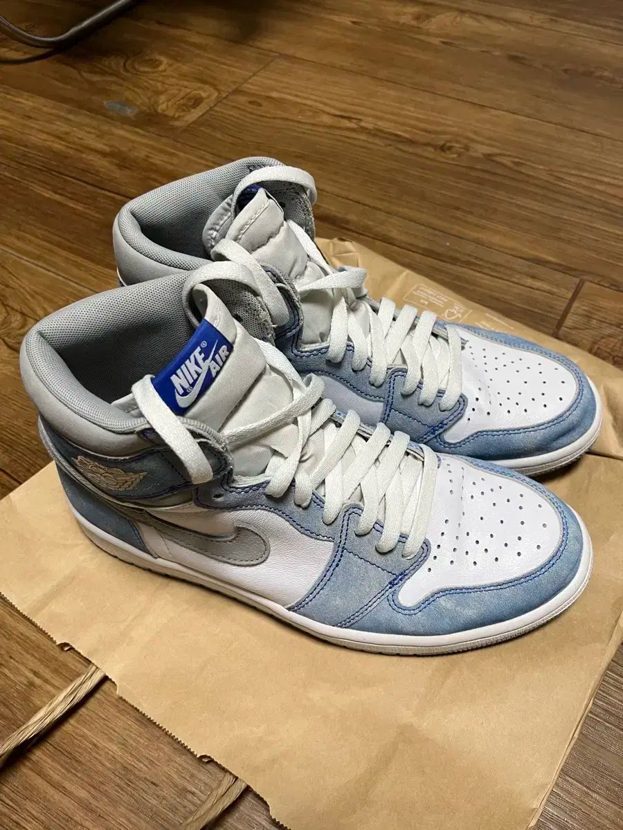  ナイキ ジョーダン 1 ハイ ハイパーロイヤル 26.5 cm シューズ(男性用) バスケットボール