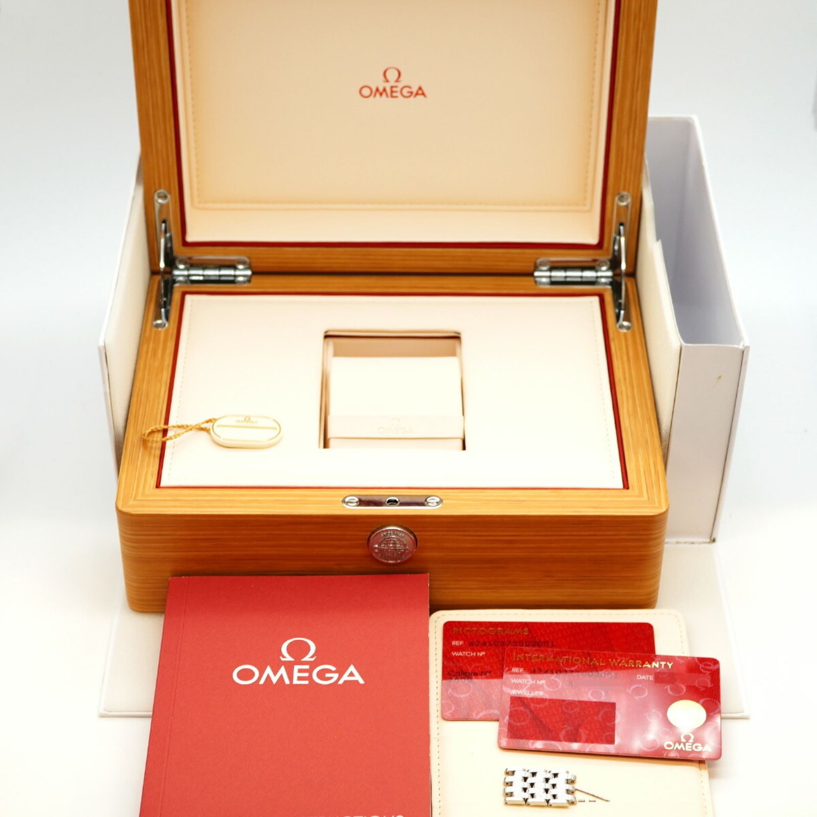 オメガ デ ヴィル 424 10 37 20 02 001 シルバー文字盤腕時計 メンズ