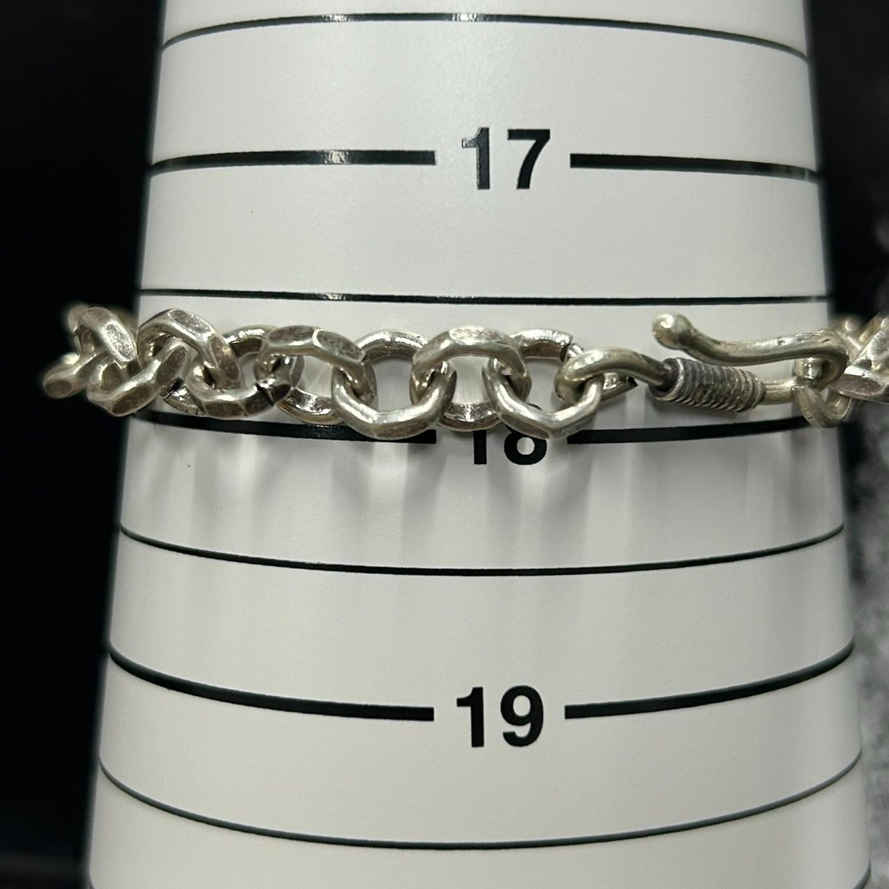 SILVER カレンシルバー