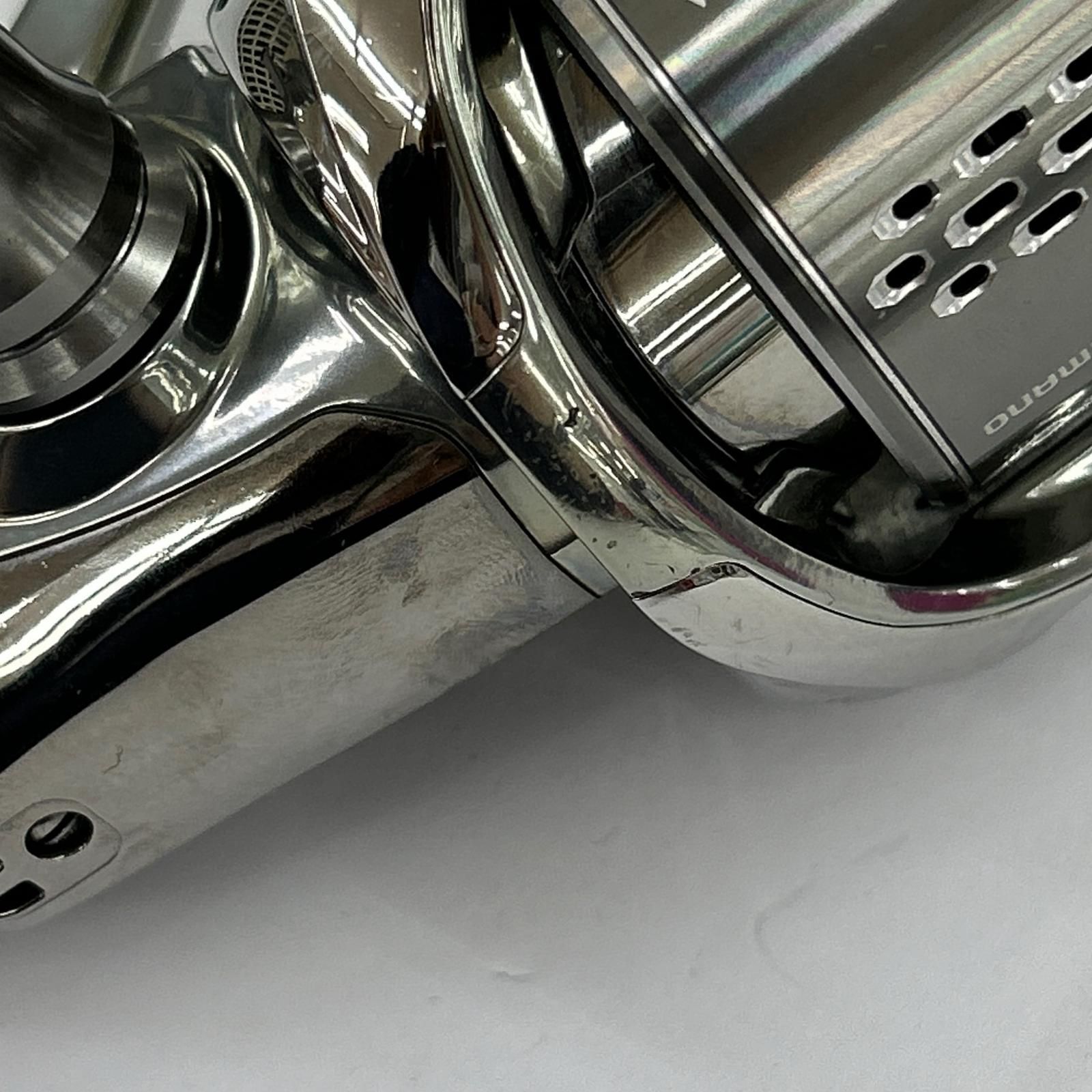 スピニングリール