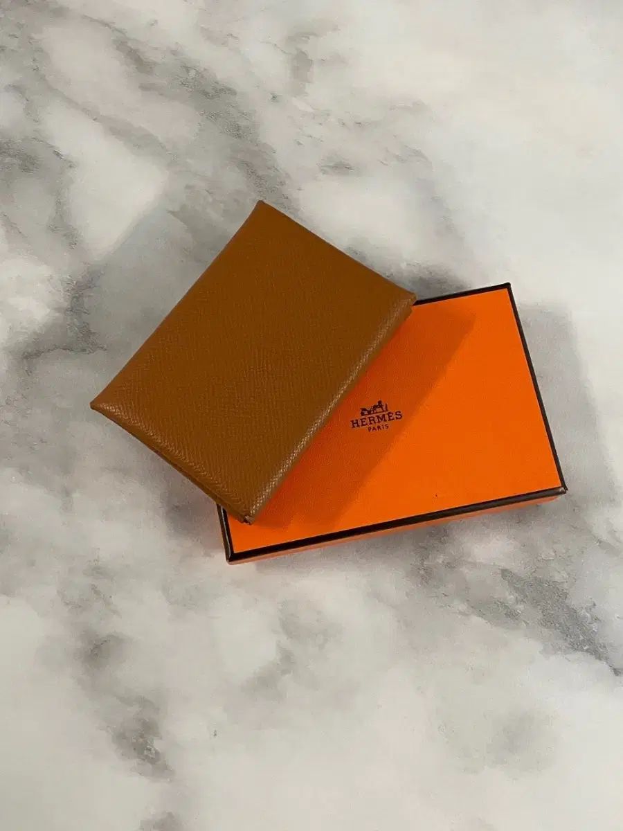 エルメス カルビ デュオ カード 財布