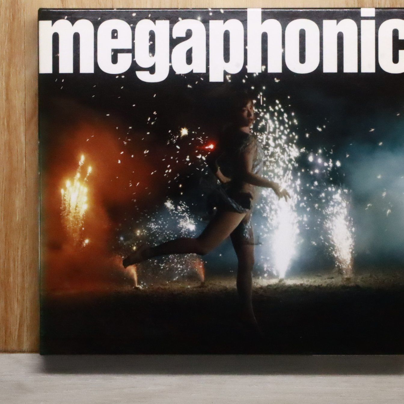 国内盤CD☆ユキ/YUKI□ megaphonic(初回生産限定盤) - YUKI 【ESCL3756