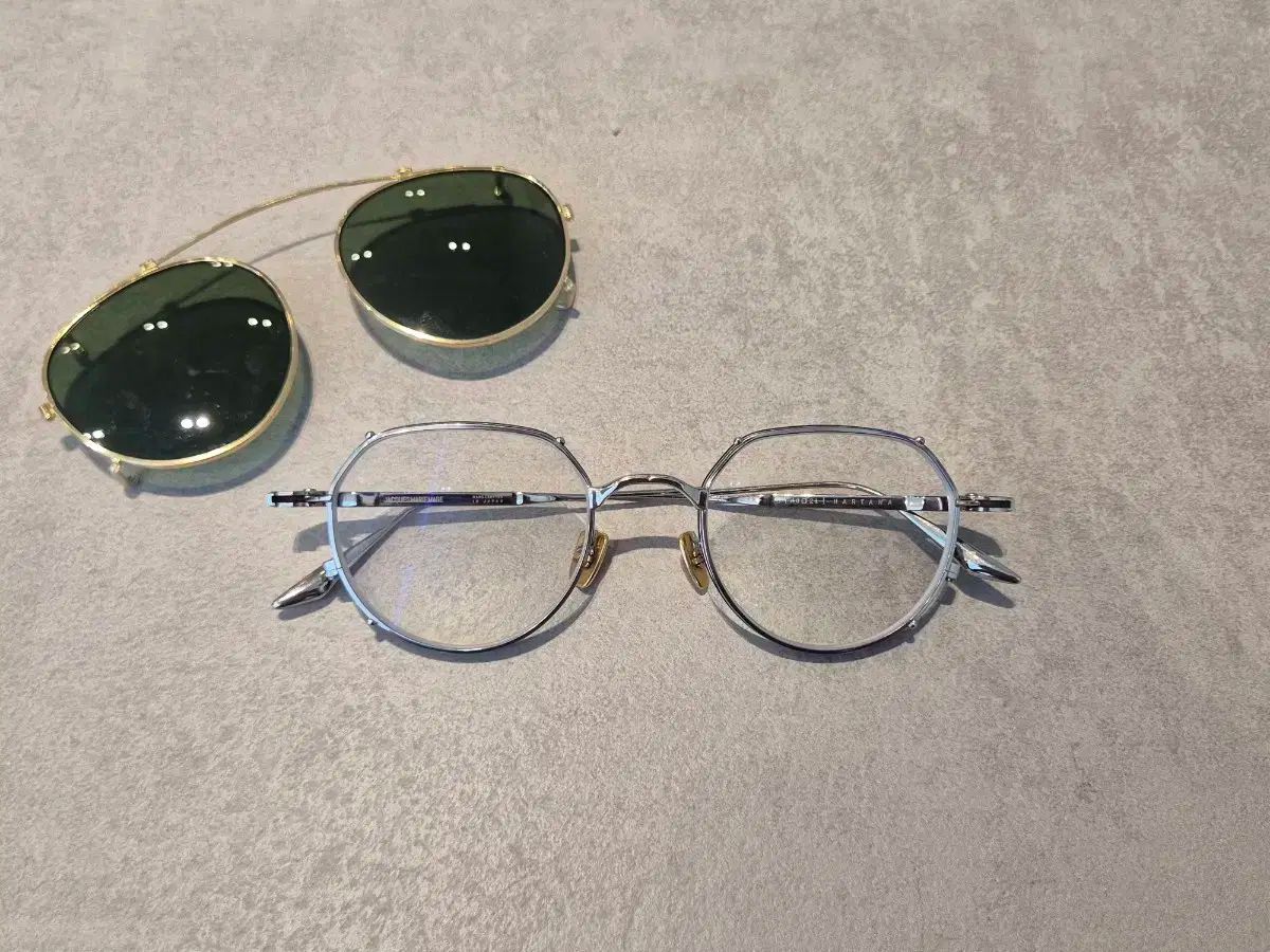 互換メガネ 写真添付