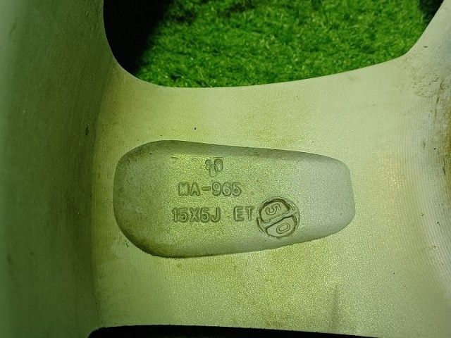 アルミ シルバー