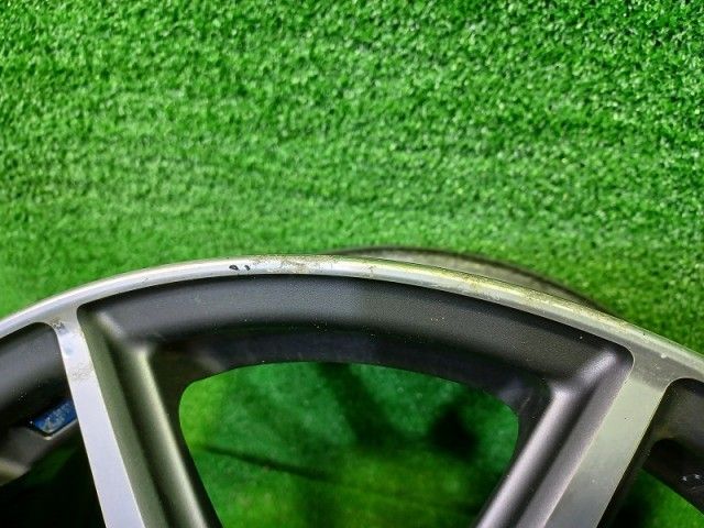 ﾔﾘｽｸﾛｽ ホイール