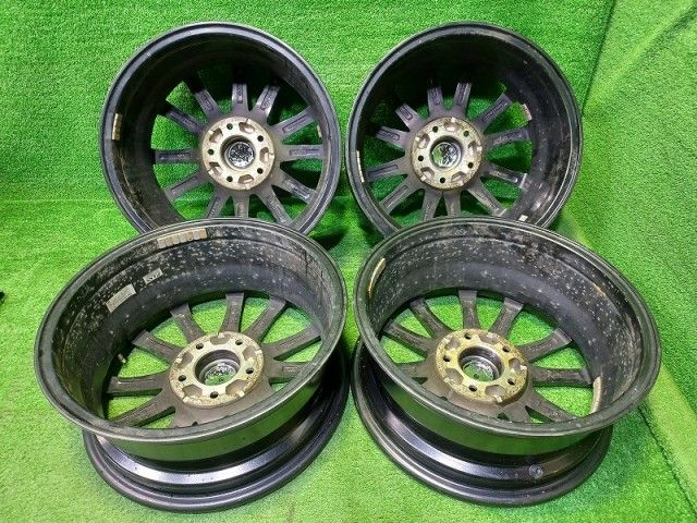 ヴァーレン ホットスタッフ ﾉｱ ｳﾞｫｸｼｰ ｴｽｸｧｲｱ ホイール アルミ ガンメタ 16インチ 6 5 J 5穴 4本 114 3 53