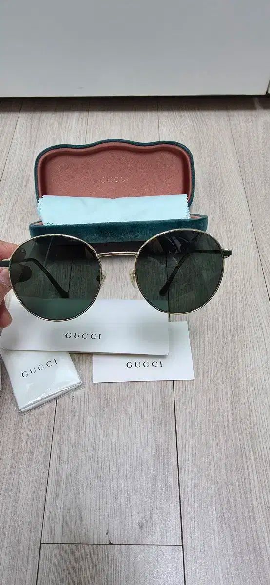 ダークグリーン GOLD