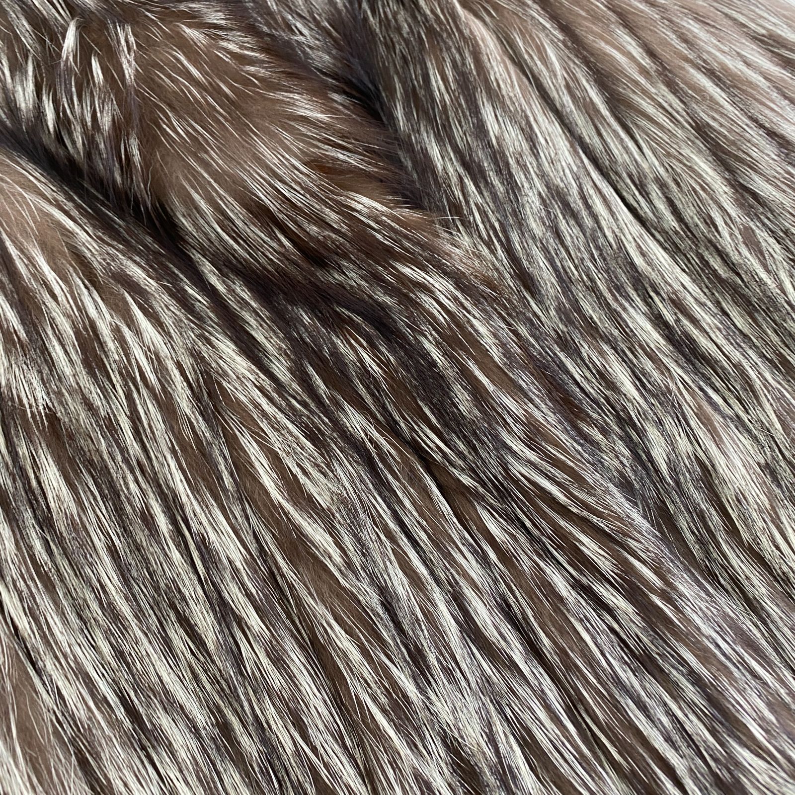 美品 毛皮コート SAGA FOX サガフォックス シルバーフォックス - メルカリ