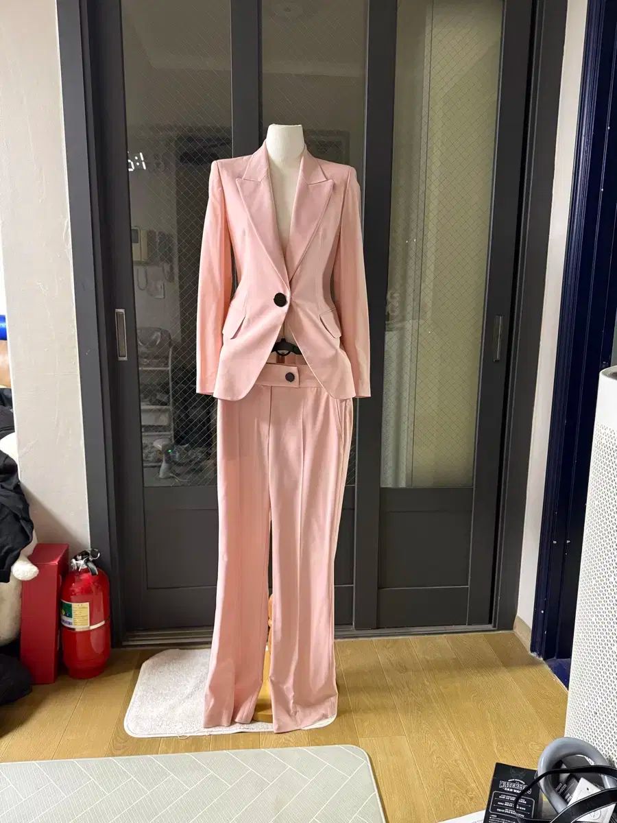 ミシャ Michaa ピンク スーツ セットアップ