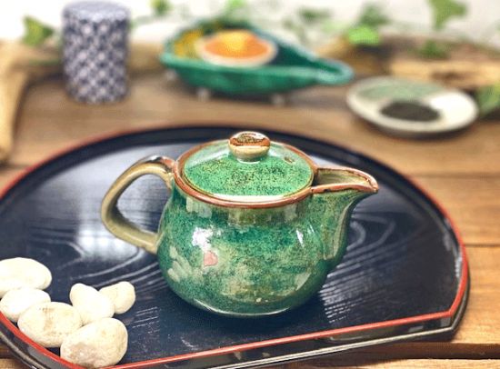 メーカー直送 九谷焼 急須 小 ソメイヨシノ緑塗り 裏絵