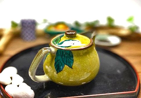 メーカー直送 九谷焼 急須 大 濃い塗り花鳥 裏絵