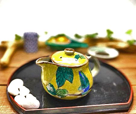 メーカー直送 九谷焼 急須 大 濃い塗り花鳥 裏絵