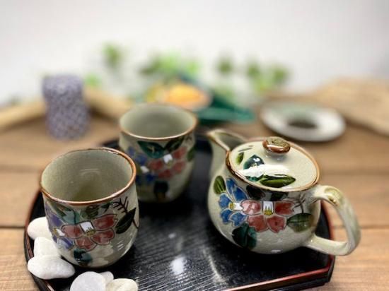 メーカー直送 九谷焼 急須3点セット 小 コンビ山茶花 裏絵
