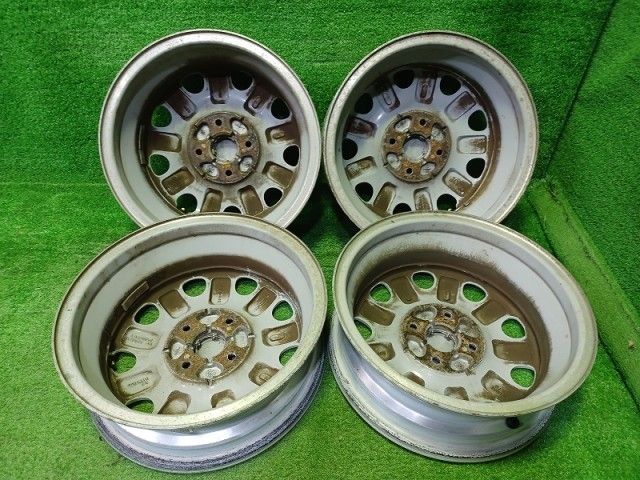 スズキ SUZUKI ラパン HE 22 S ホイール アルミ ホワイト 14インチ 4 5 J 4穴 4本 100 45