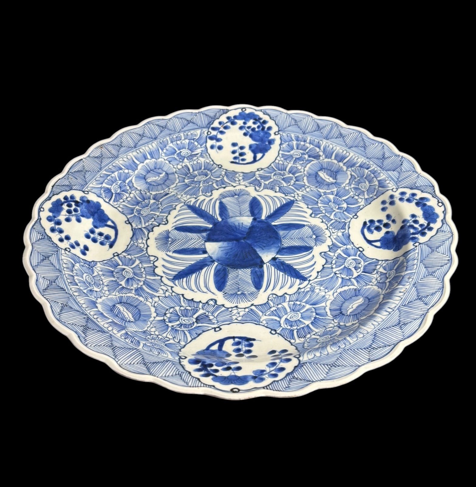 古伊万里 草花図 染付 大皿 裏印 平皿 取り皿 盛り皿 飾り皿 和食器