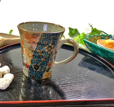 メーカー直送 九谷焼 マグカップ マグ 青粒＋金花詰(傑作) 裏絵 - メルカリ