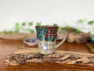 メーカー直送 九谷焼 マグカップ マグ 白兎 色絵牡丹