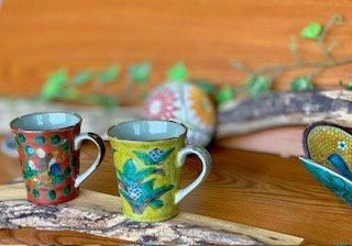 メーカー直送 九谷焼 ペアマグカップ 木米写し&吉田屋万年青 裏絵