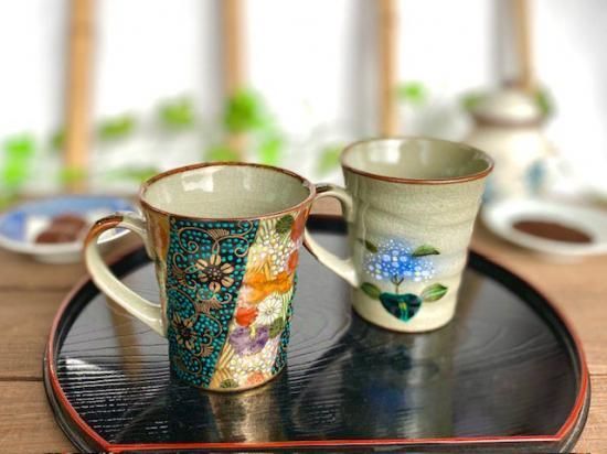メーカー直送 九谷焼 ペアマグカップ がく紫陽花ピンク ブルー&青粒 金花詰 裏絵