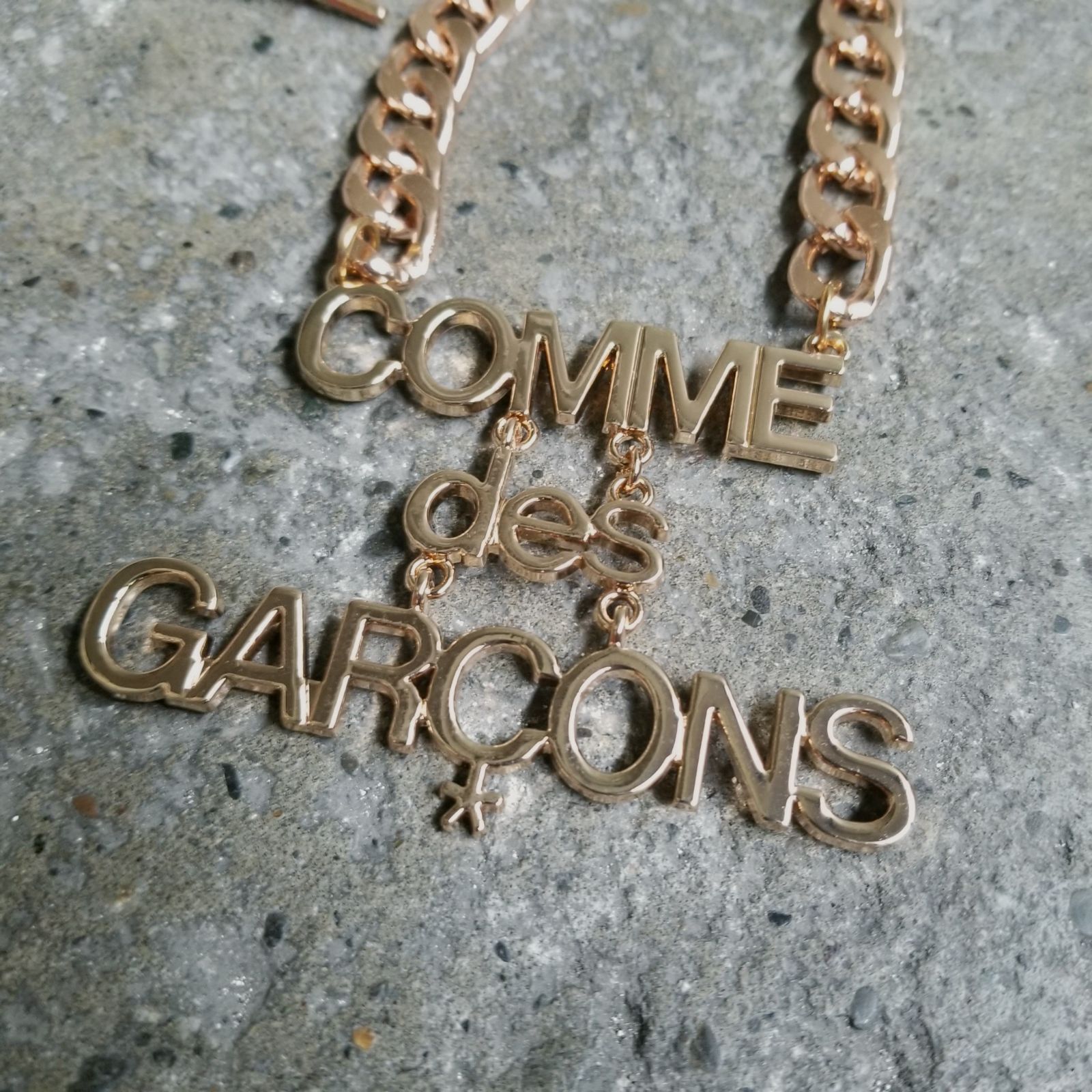 COMME des GARCONS FNO 2015 ノベルティ ロゴ ネックレス 