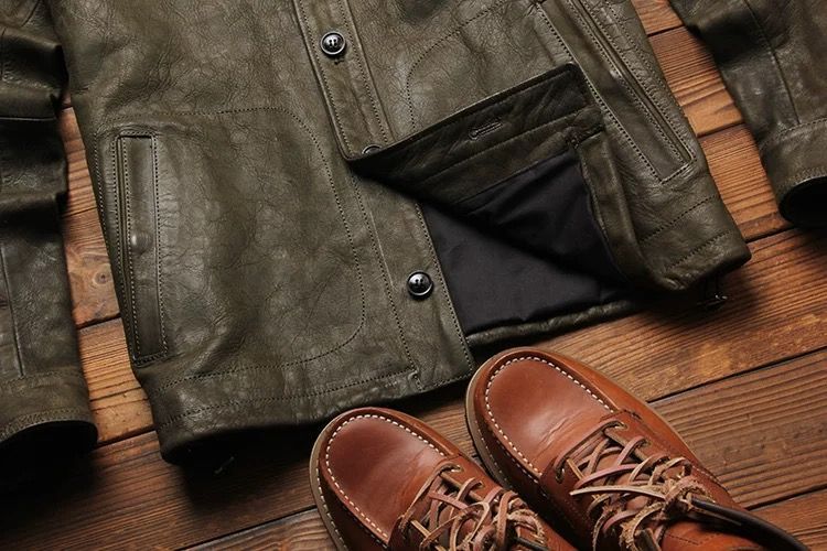 本革 フライトジャケット風