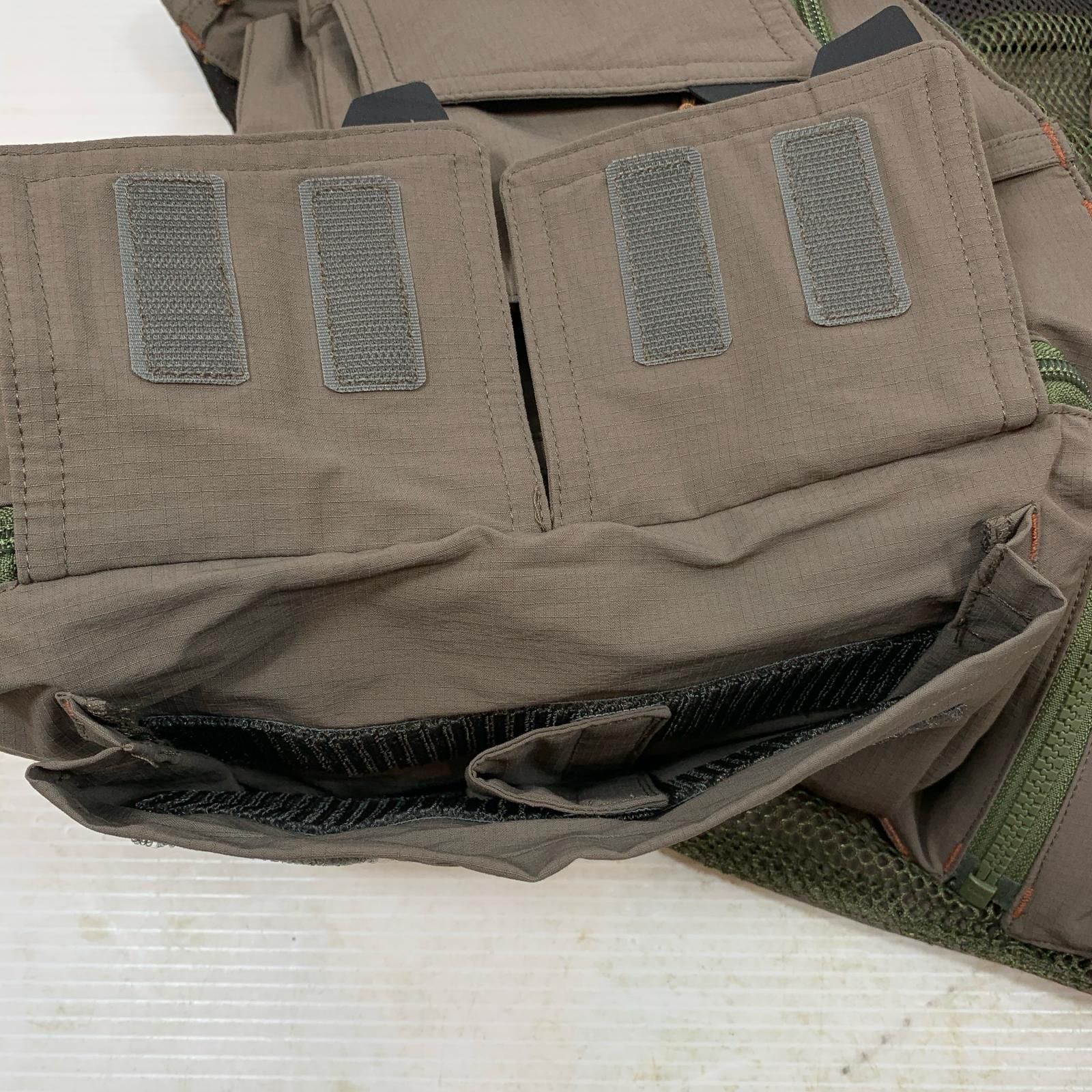 ネイティブクリークベスト ブラウン