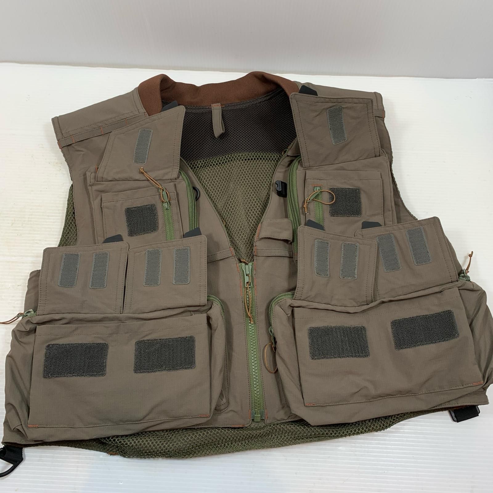 フィッシングベスト