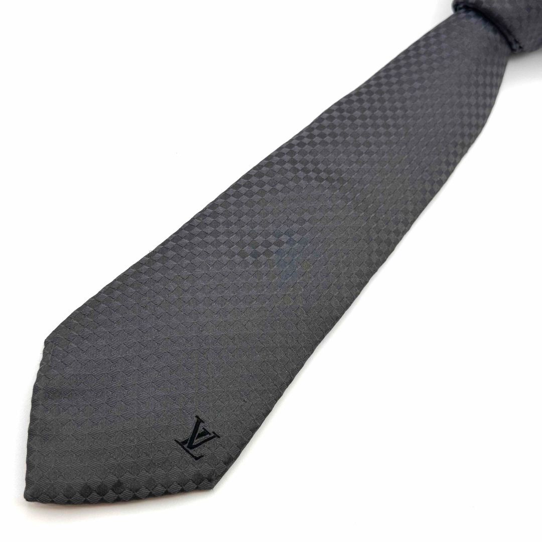 ブラック ネクタイ