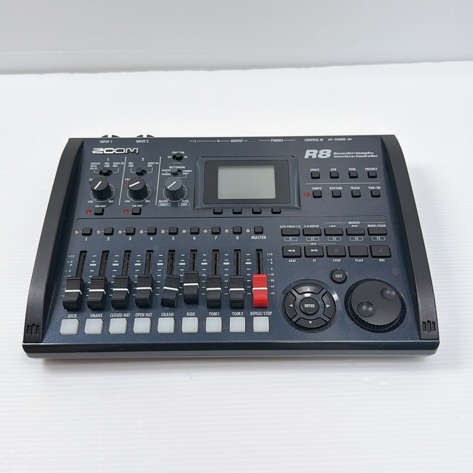 ZOOM R8 マルチトラックレコーダー SDカード付属 動作確認済み 送料