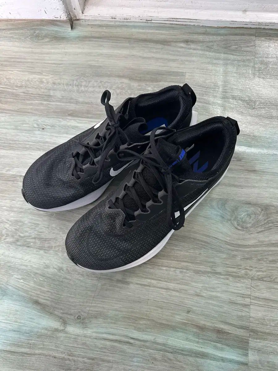 ナイキ ズームフライ 4 26.5cm サイズ