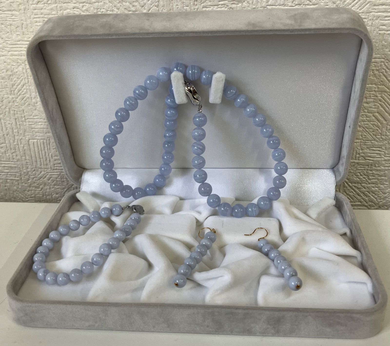 T 170 ブルーストーン ネックレス＆ピアス＆ブレスレットセット K 18刻印 ピアス先端K 18 ネックレス先端シルバー シルバー刻印 レディース