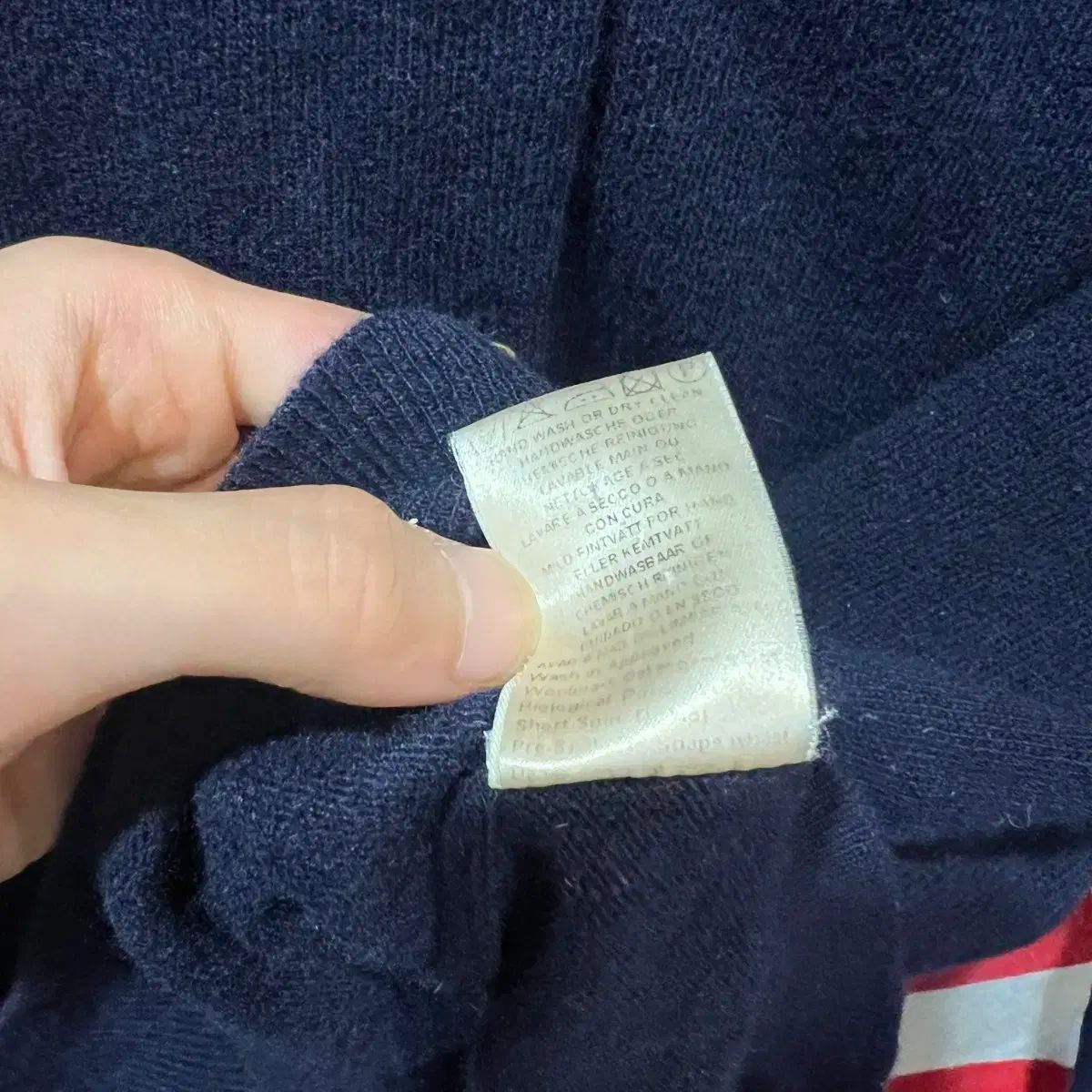 ゴールド ボタン