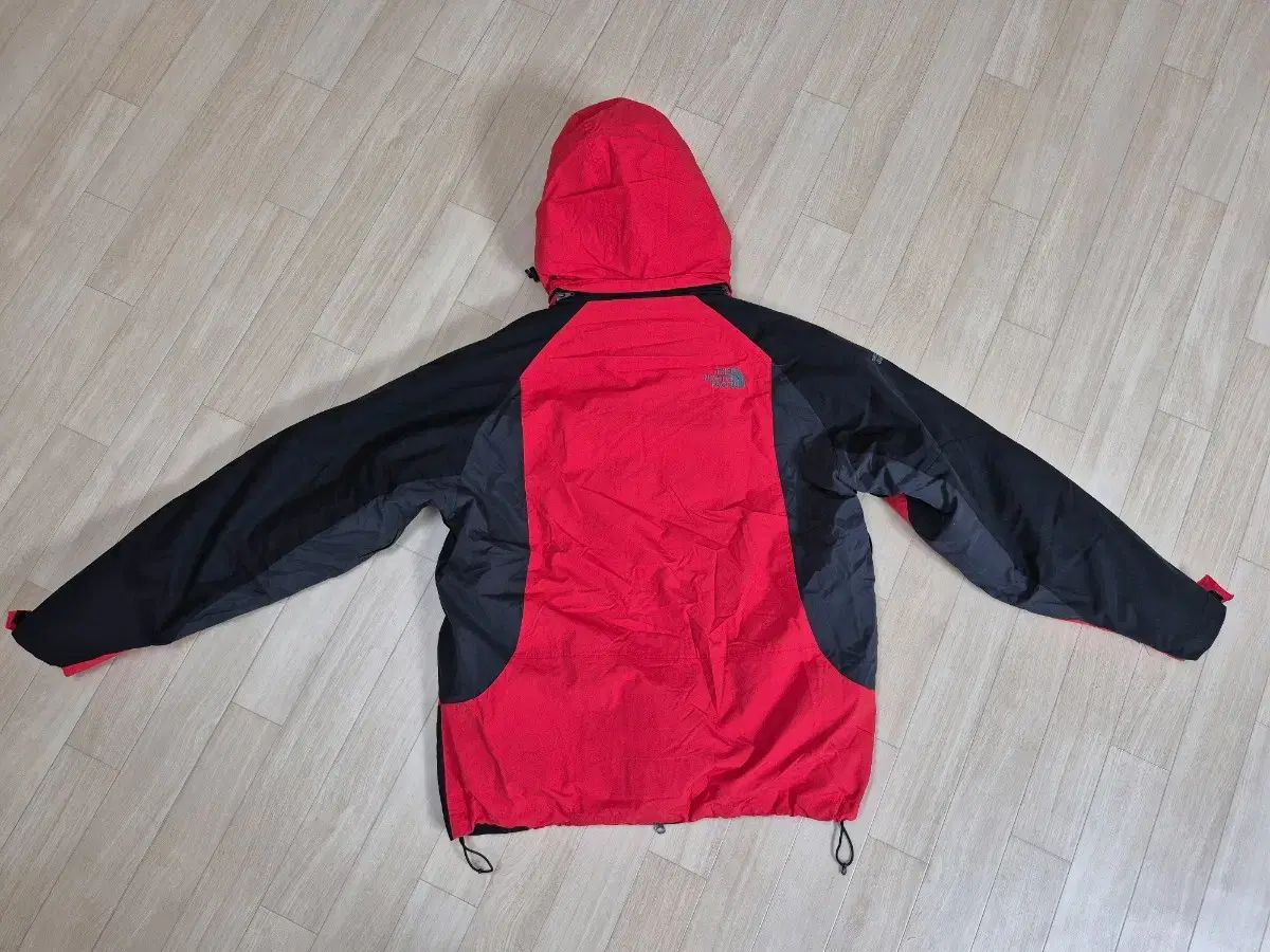 THE NORTH FACE サミット ウィンドブレーカー アウター ジャケット 100