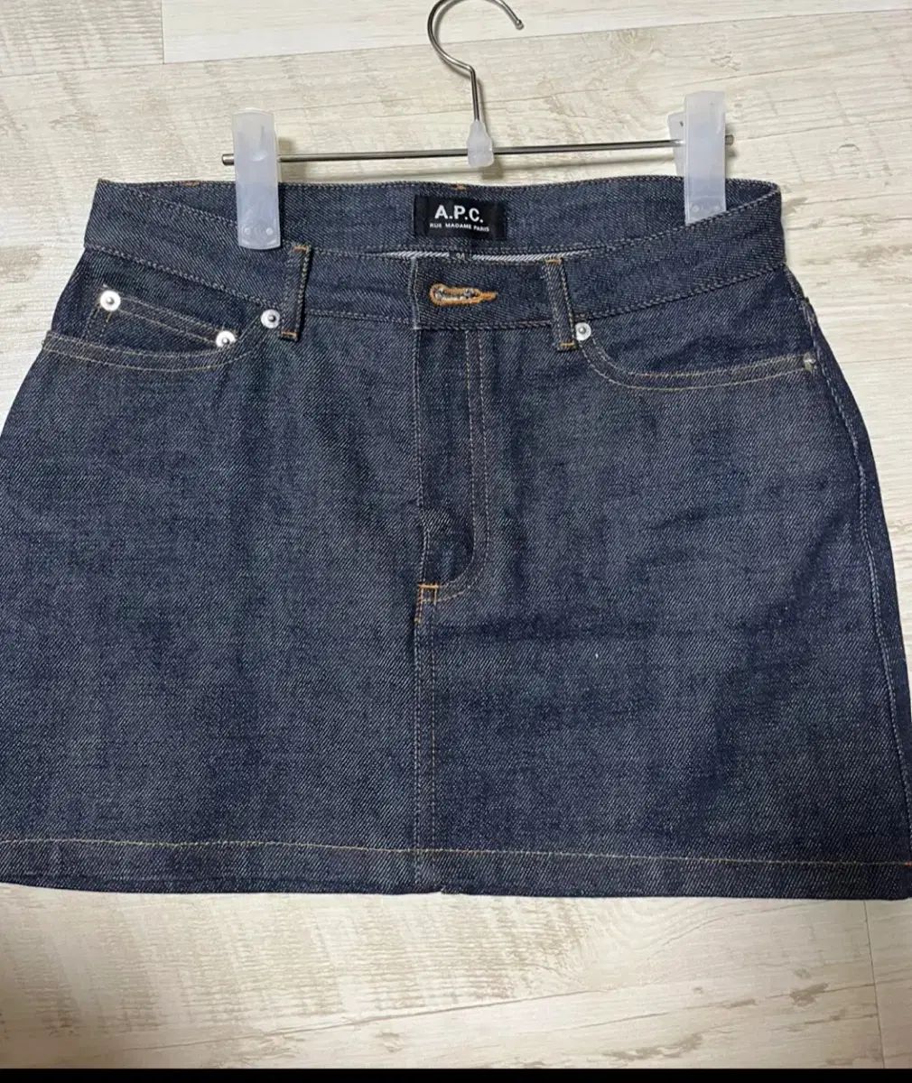 A.P.C. アペーセ ジュッペ 34