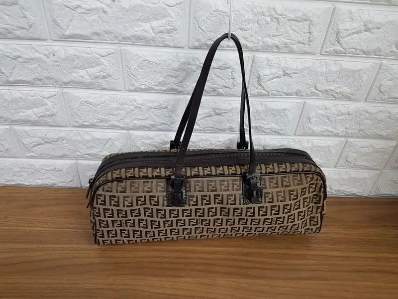 FENDI フェンディ トートバッグ