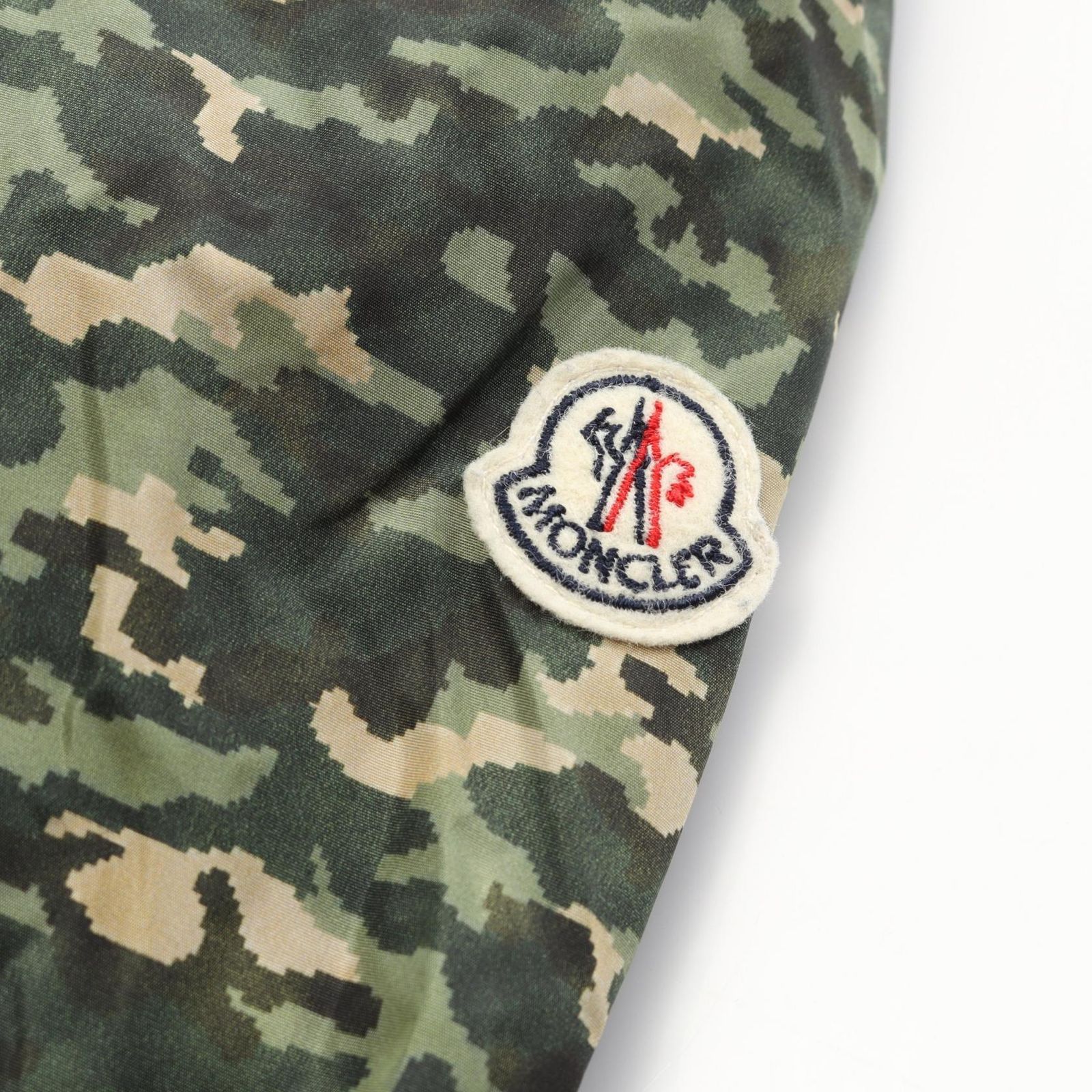 モンクレール MONCLER マウンテンパーカー ADRIEN カーキグリーン 