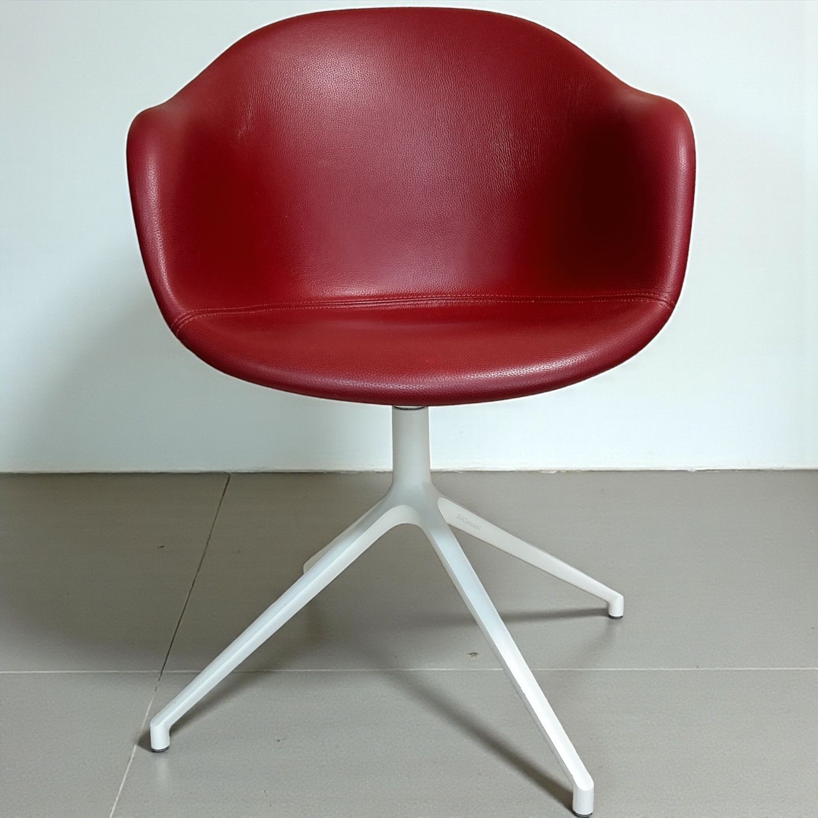 北欧 BoConcept ボーコンセプト ADELAIDE チェア 回転脚 - メルカリ