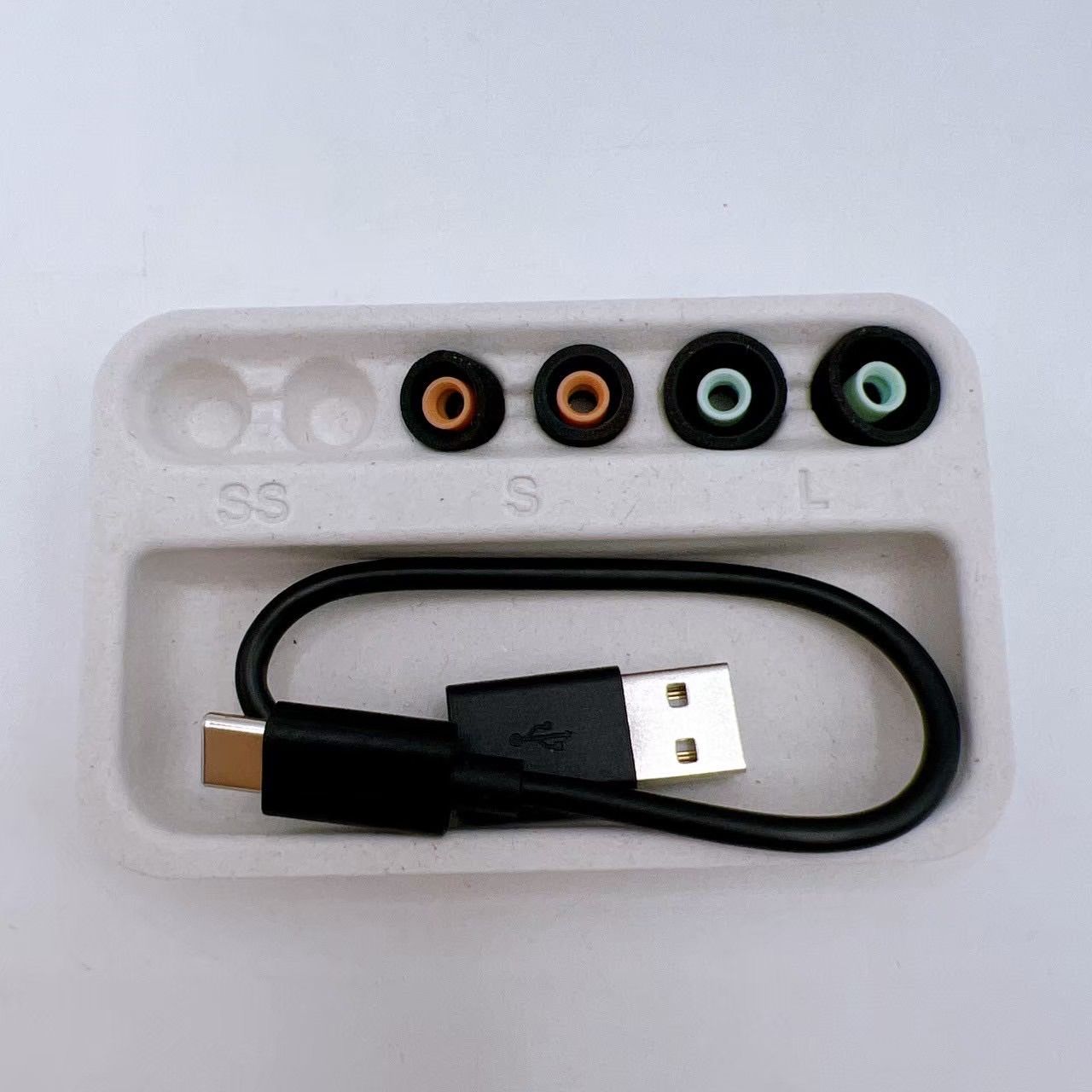 ワイヤレスノイズキャンセリングイヤホン