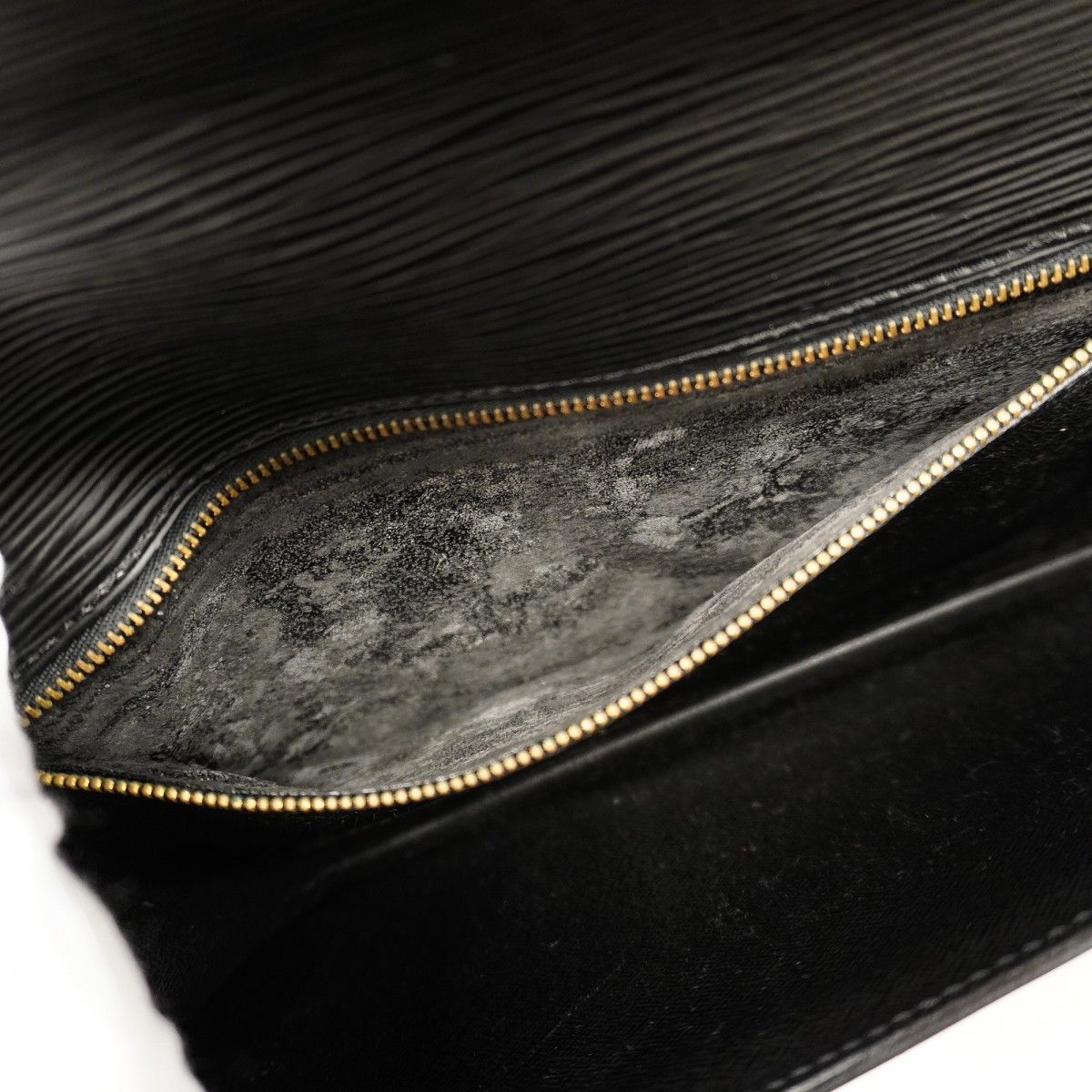 クラッチバッグ エピ