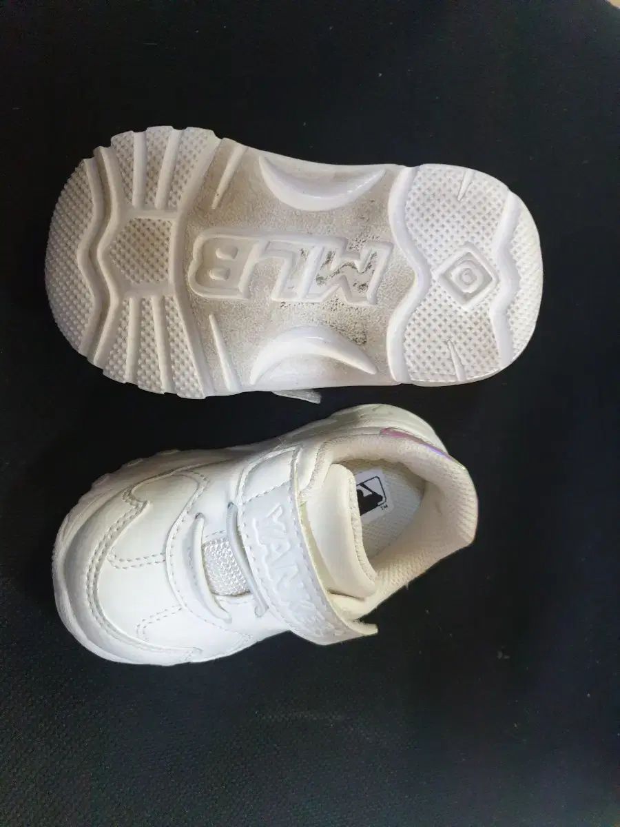 MLB キッズ スニーカー 130