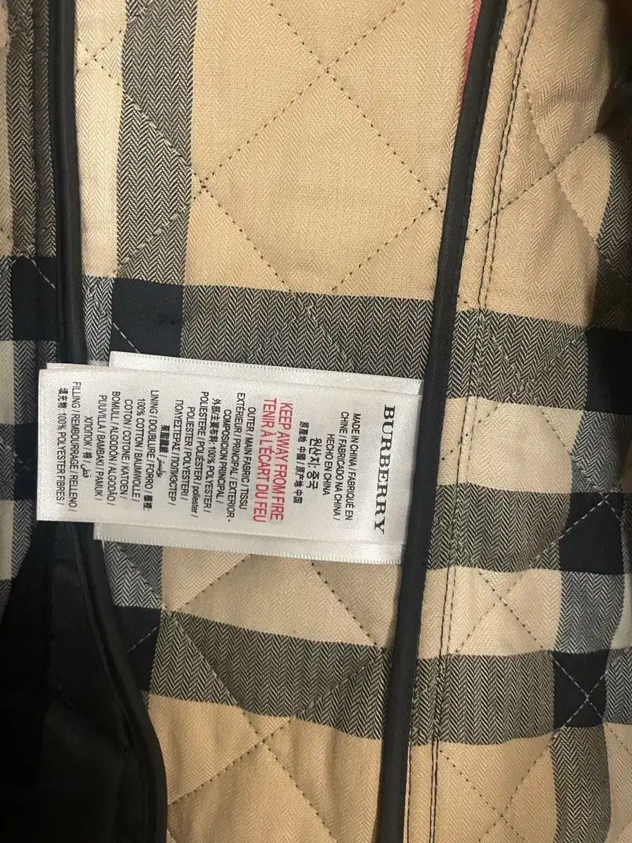 バーバリー キッズ キルティングジャケット 8y - メルカリ