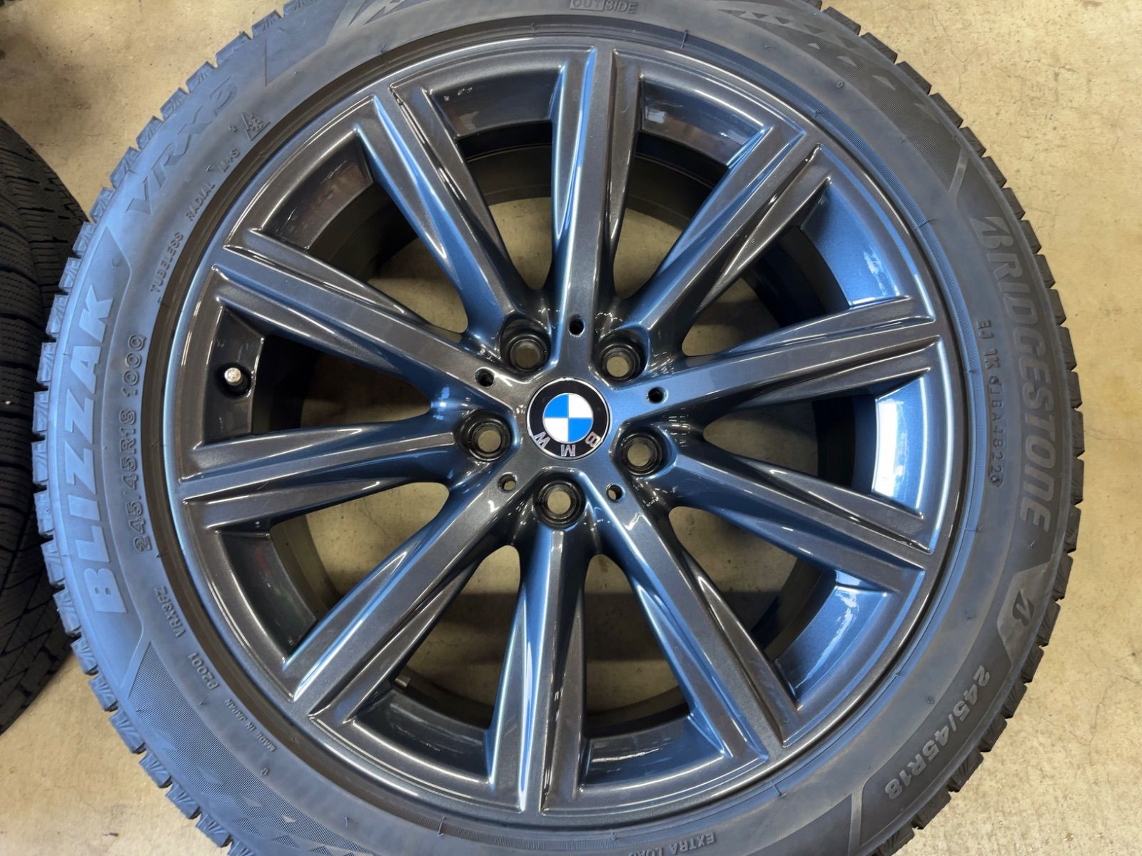 BMW G 30 31 BS VRX 3 18インチ 4本セット